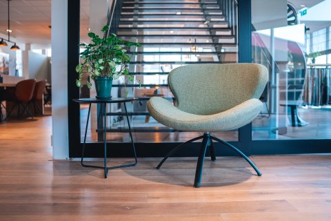 Bestel uw fauteuil met afwerking naar eigen keuse bij Meubelmakerij De Stoof in Wassenaar