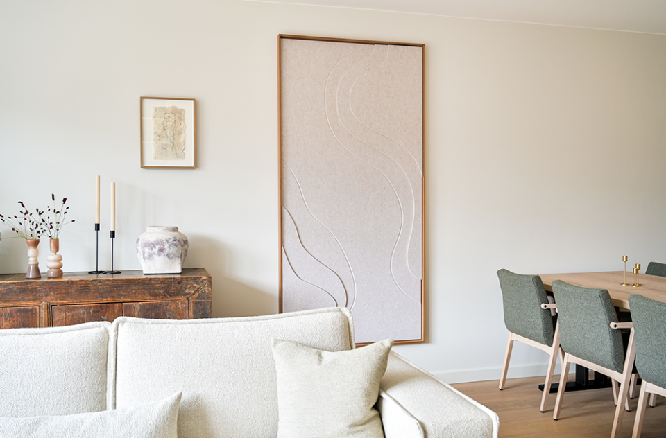 Complete your interior with lighting, home decoration and the most beautiful rugs.