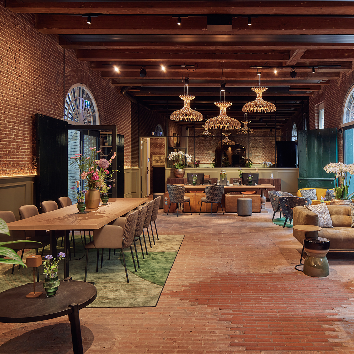W078NONO Meubelmakerij De Stoof kantoormeubel op maat laten maken Delft vergaderstoelen bureau
